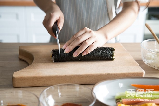 Easy-to-make Sushi Rolls recipe