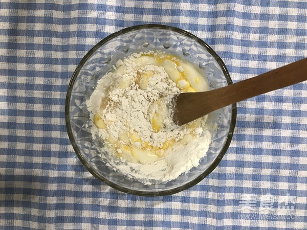 Banana Corn Creamy Muffins recipe