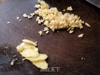 Stir-fried Pugua recipe
