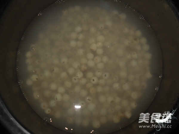 Cantonese Salted Egg Yolk Lotus Paste Mooncake recipe