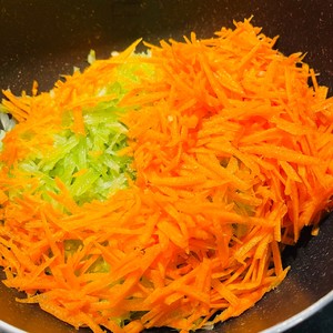 Kuaishou Dishes ❤️ Stir-fried Carrots with Shredded Lettuce recipe