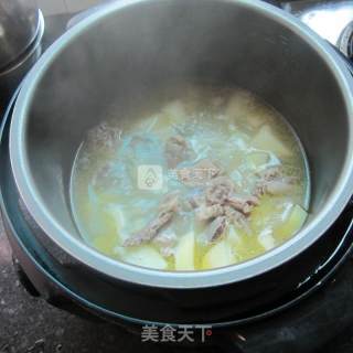 Potato Lao Duck Soup-banquet Dish recipe