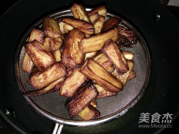 Eggplant Braised in Sauce recipe