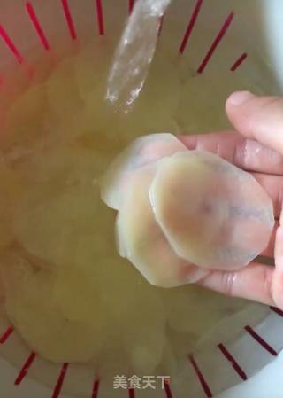 Homemade Crispy Potato Chips recipe