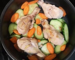 Salt and Pepper Chicken Drumsticks Stewed Cucumber (or Zucchini)-stewed Vegetables Series recipe