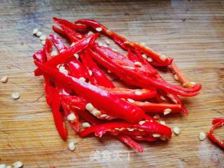 Stir-fried Leek with Mung Bean Sprouts recipe