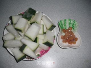 Winter and Summer Nutrition and Health Soup-scallops, Winter Melon and Pork Bone Soup recipe