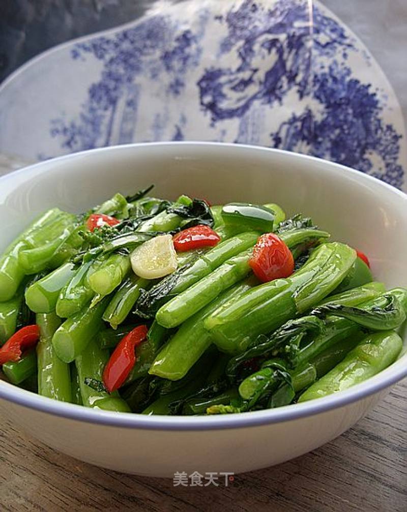 Stir-fried Cantonese Vegetable Stalks with Green and Red Peppers recipe