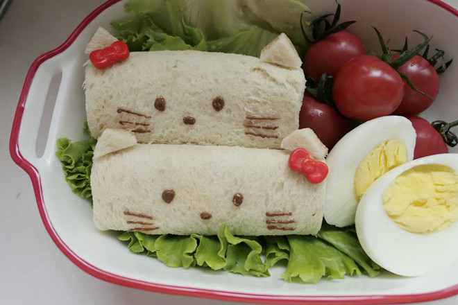 Hellokitty Toast Roll recipe