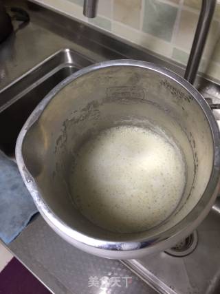 Soy Milk with Red Dates and Soybeans recipe