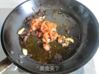 Stir-fried Pork with Green Pepper and Yuba recipe