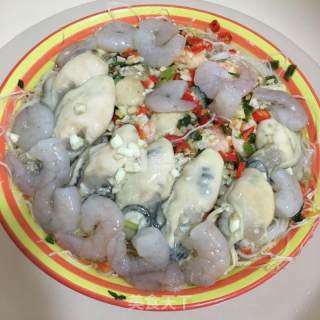 Steamed Vermicelli with Garlic Shrimp and Oyster recipe