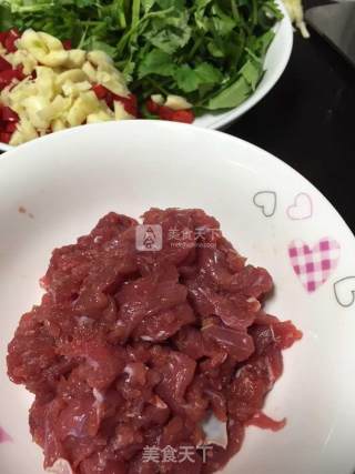 Small Stir-fried Beef recipe