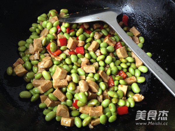 Stir-fried Diced Beans with Edamame and Rice recipe