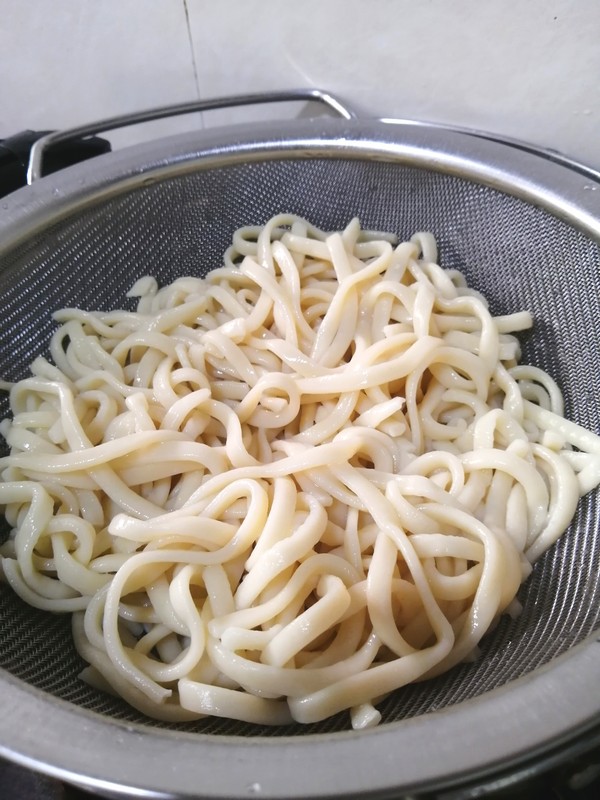 Fried Noodles with Luncheon Meat recipe