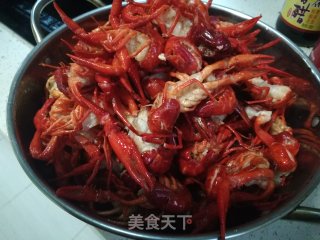 Spicy Crayfish Hot Pot recipe