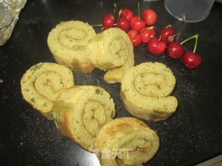 Matcha Cake Roll recipe