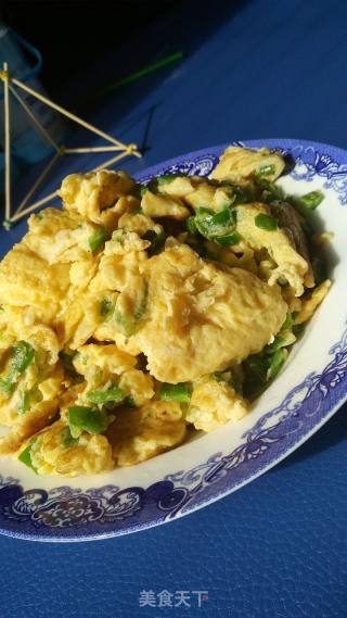Scrambled Eggs with Chili recipe