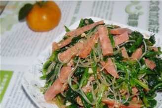 Sausage Vermicelli Mixed with Spinach