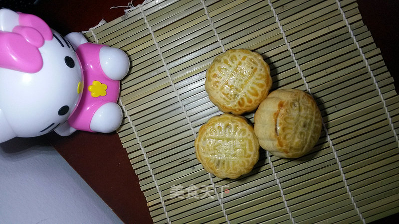 Bean Paste Mooncake recipe