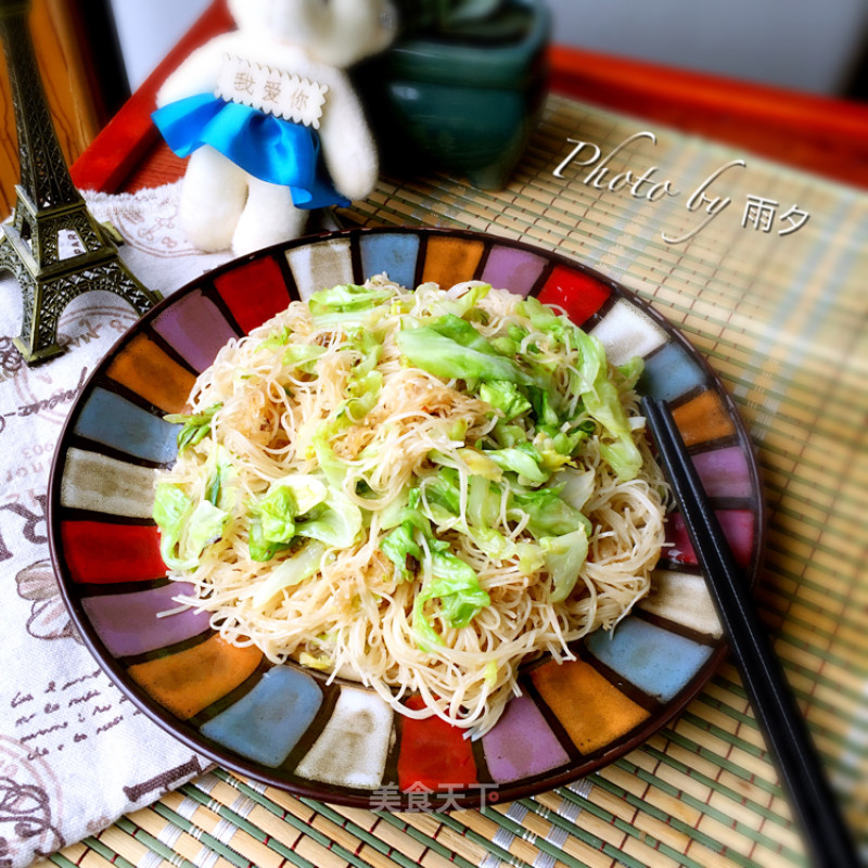 Quick Lunch-fried Rice Noodles recipe