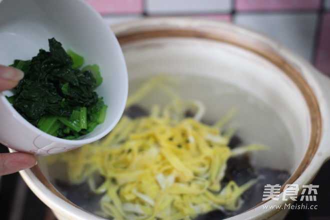 【eggs and Fungus Congee】 recipe