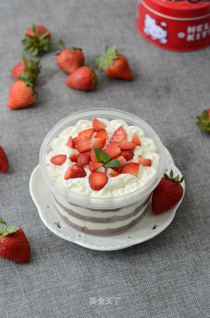 Eating Fruit Strawberry Box Cake recipe