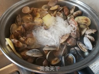 Clam in Oil and Brine recipe