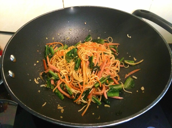 Indispensable for New Year's Eve~~red Carp Noodles recipe