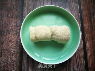 Tofu Rolls with Carrot and Parsley recipe