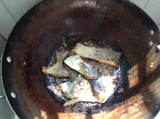 Pan-fried Sea Pomfret recipe