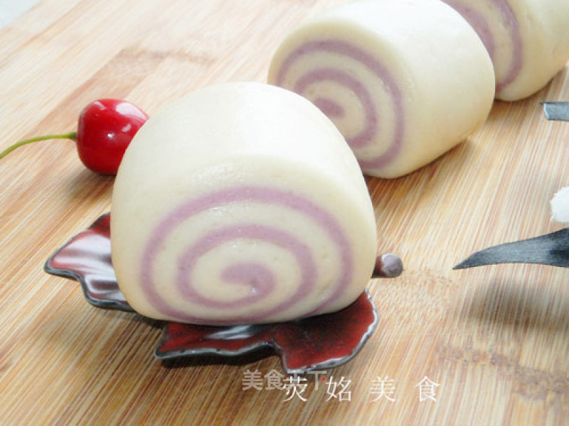 Two-color Purple Sweet Potato Steamed Bun Rolls recipe