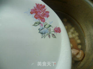 Peanuts, Lotus Seeds and Trotters Soup recipe