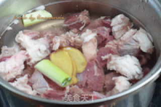 Chestnut Roast Lamb recipe