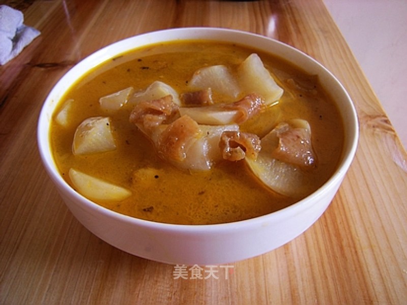 Fried Pork Skin Stewed Radish Soup recipe