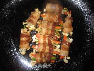 Pan-fried Pork Belly Roll with Enoki Mushroom recipe