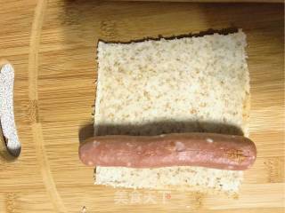 Sausage Toast Roll recipe