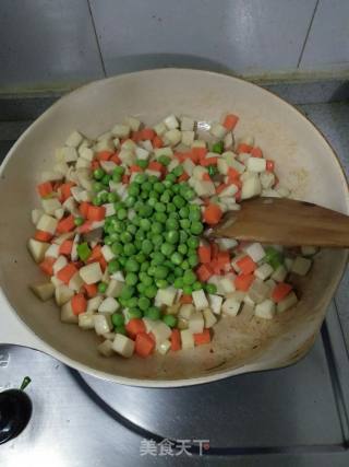 Pleurotus Eryngii Fried Peas recipe