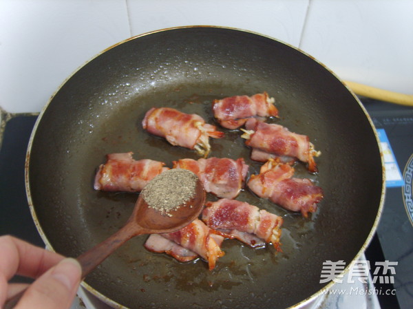 Shrimp and Enoki Mushroom Bacon Wraps recipe