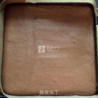 Cocoa Strawberry Chiffon Cake Roll-(28*28 Baking Tray) recipe