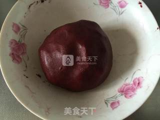 Red Yeast Bean Pastry recipe