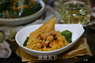 Fresh Meat and Egg Yolk Rice Dumplings recipe