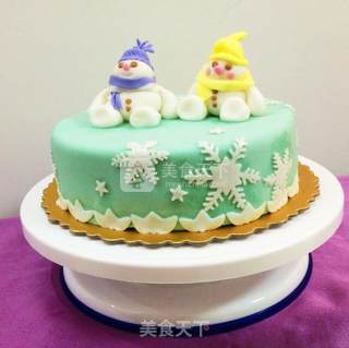 Snow Doll Fondant Cake recipe