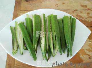 Steamed Okra with Garlic and Black Bean Sauce recipe