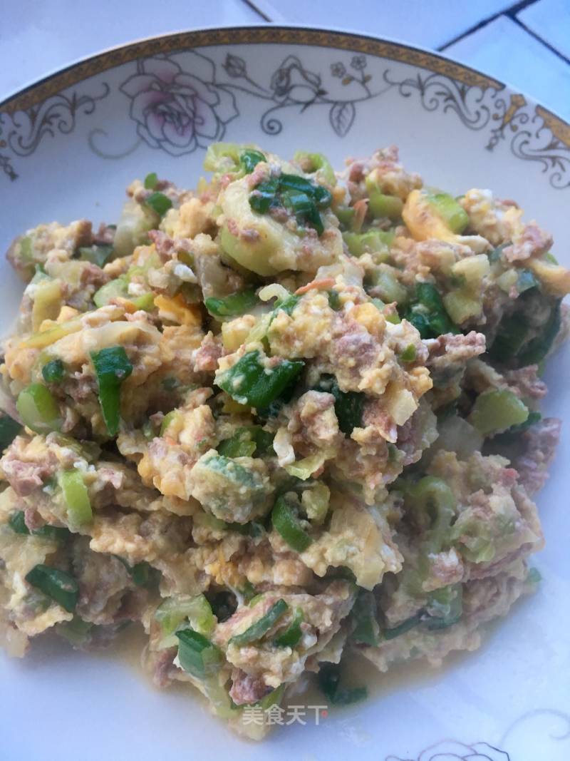 Fried Shrimp Paste with Eggs and Green Onions recipe