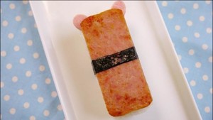 Spam Sushi Masubi Luncheon Meat and Sweet Egg Sushi by あっ, 之想グルメだ! recipe