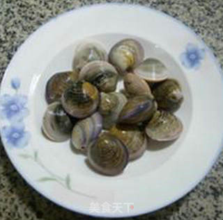 Rapeseed Rice Cake Soup with Long Round Clams recipe