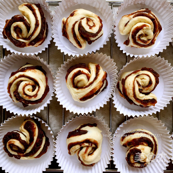 Red Bean Roll Bread recipe