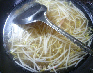 Bacon and Mung Bean Sprout Soup recipe