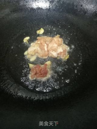 Stir-fried Pork with Shredded Carrots recipe